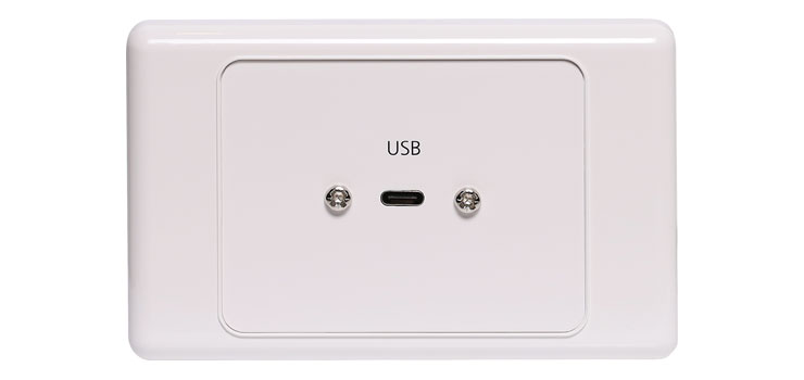 1494-usb-c-wallplate-with-usb-c-socket-flylead-1.jpg