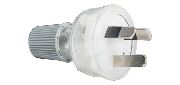 1724-3-pin-10a-clear-mains-plug-hpm-1.jpg