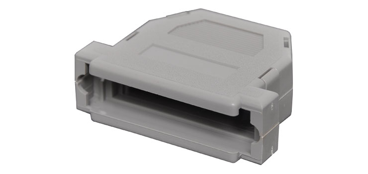 25 Pin Back Shell Clip Type