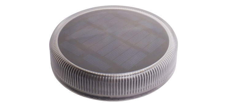 3006-solar-garden-deck-led-lamp-1.jpg