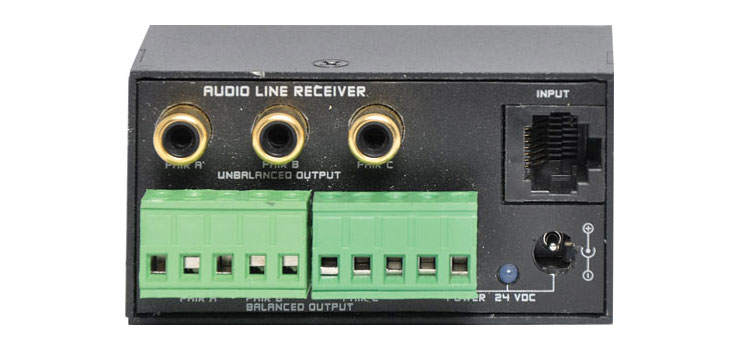 Active Three Pair Audio Signal Distribution Receiver