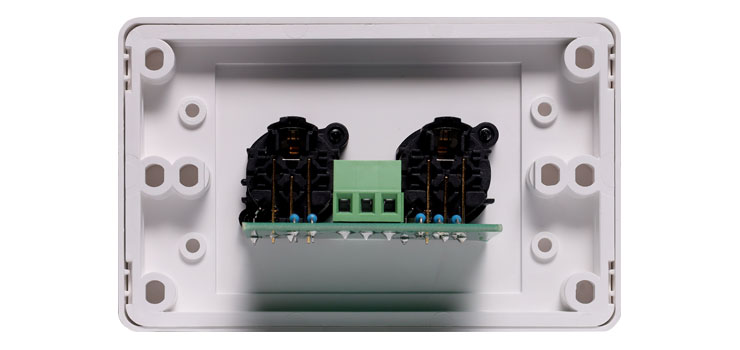 6424-dual-3-pin-xlr-dj-band-wallplate–1.jpg