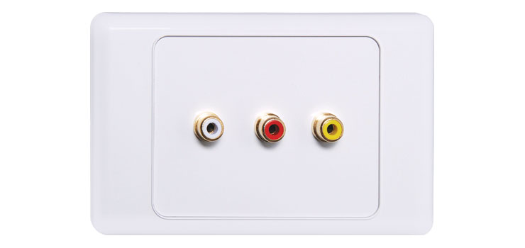 3 x RCA HPM Excel Wallplate