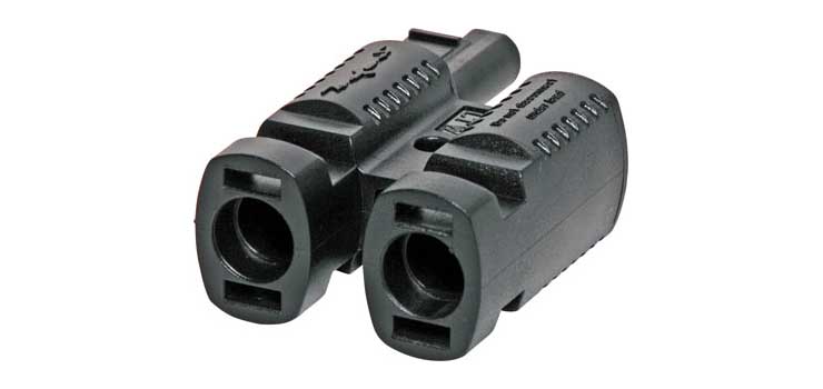 7056-ip67-mc4-style-solar-panel-30a-dual-line-plug-adapter-1.jpg
